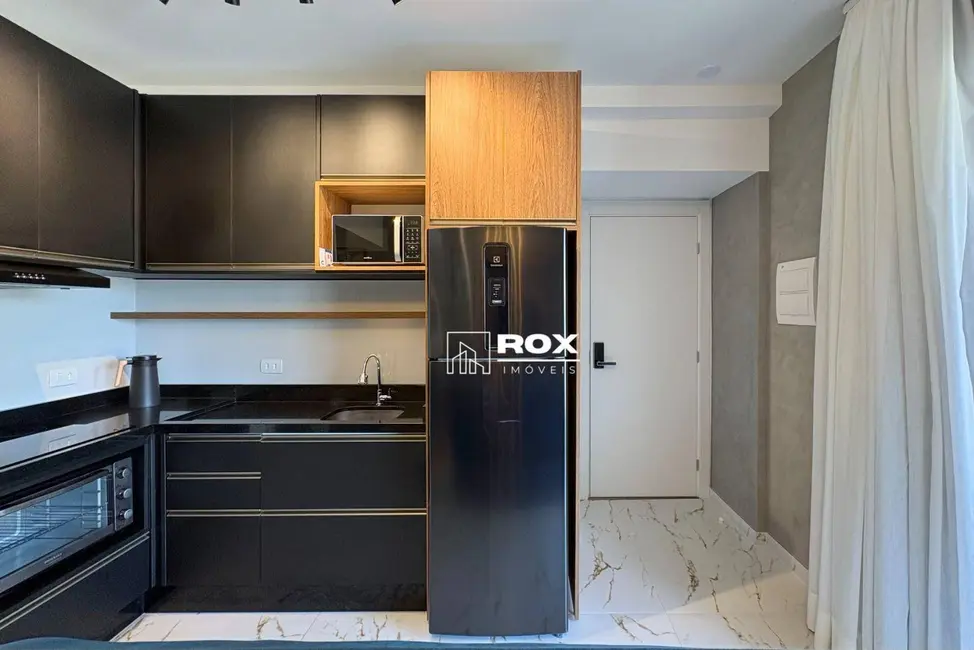 Foto 5 de Apartamento com 1 quarto para alugar, 62m2 em Batel, Curitiba - PR