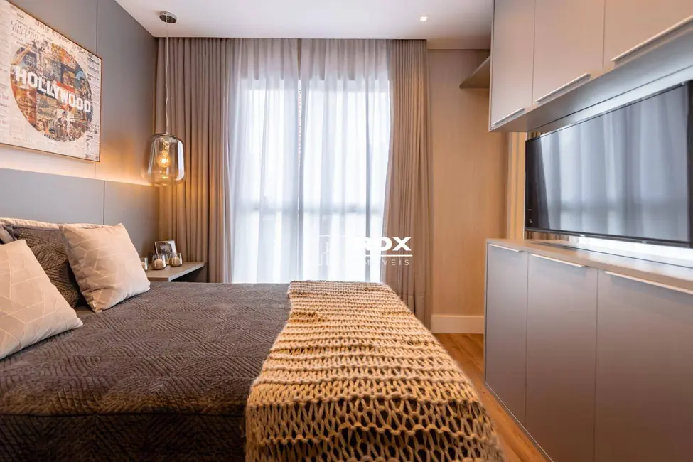 Apartamento com 3 quartos à venda, 123m2 em Batel, Curitiba - PR - imagem 8 Foto 8 de Apartamento com 3 quartos à venda, 123m2 em Batel, Curitiba - PR