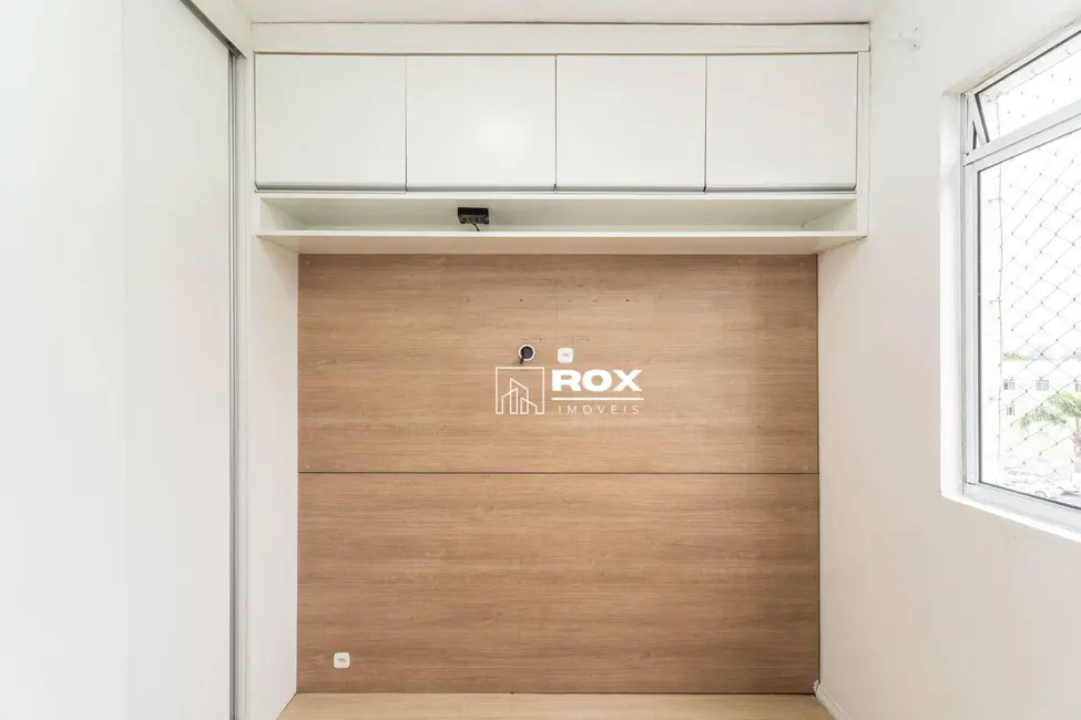 Foto 6 de Apartamento com 2 quartos à venda, 105m2 em Colombo - PR