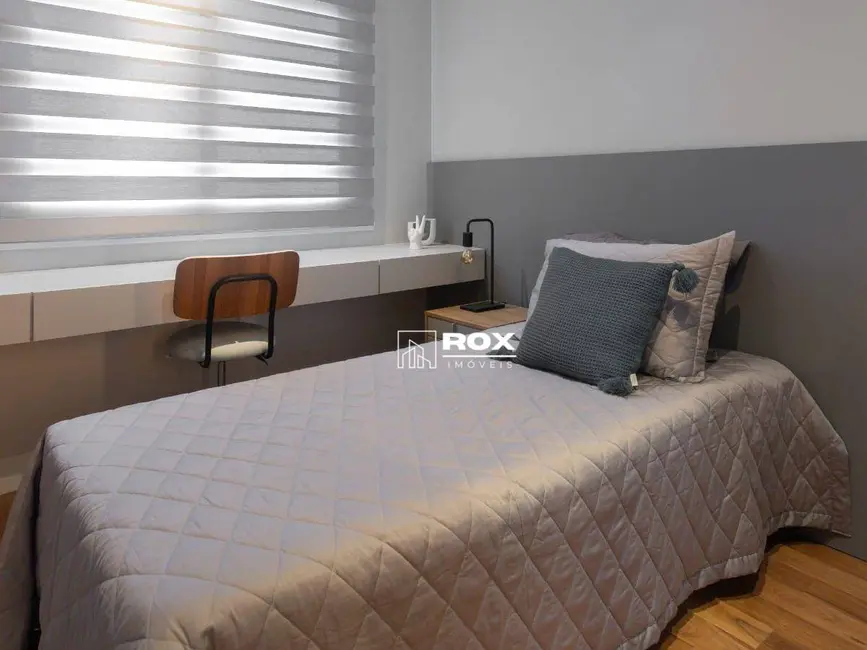 Apartamento com 3 quartos à venda, 131m2 em Cabral, Curitiba - PR - imagem 6 Foto 6 de Apartamento com 3 quartos à venda, 131m2 em Cabral, Curitiba - PR