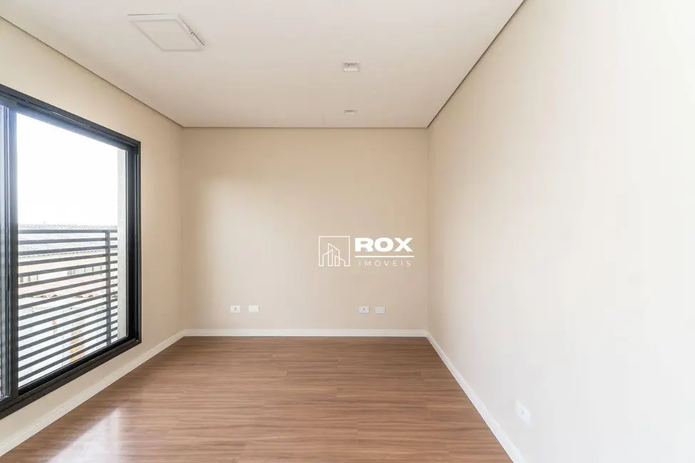 Sobrado com 3 quartos à venda, 153m2 em Xaxim, Curitiba - PR - imagem 3 Foto 3 de Sobrado com 3 quartos à venda, 153m2 em Xaxim, Curitiba - PR