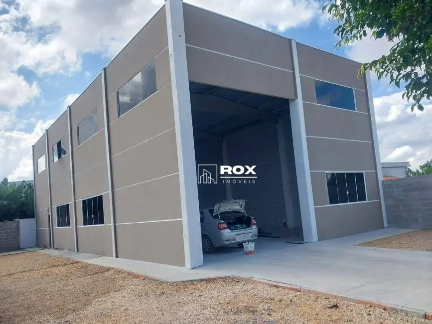Foto 1 de Armazém / Galpão para alugar, 430m2 em Roseira, Sao Jose Dos Pinhais - PR