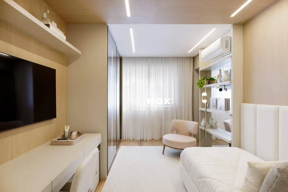 Foto 4 de Apartamento com 3 quartos à venda, 253m2 em Centro Cívico, Curitiba - PR