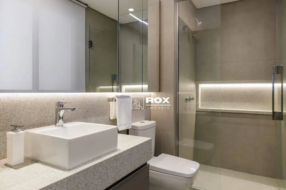 Foto 8 de Apartamento com 3 quartos à venda, 253m2 em Centro Cívico, Curitiba - PR