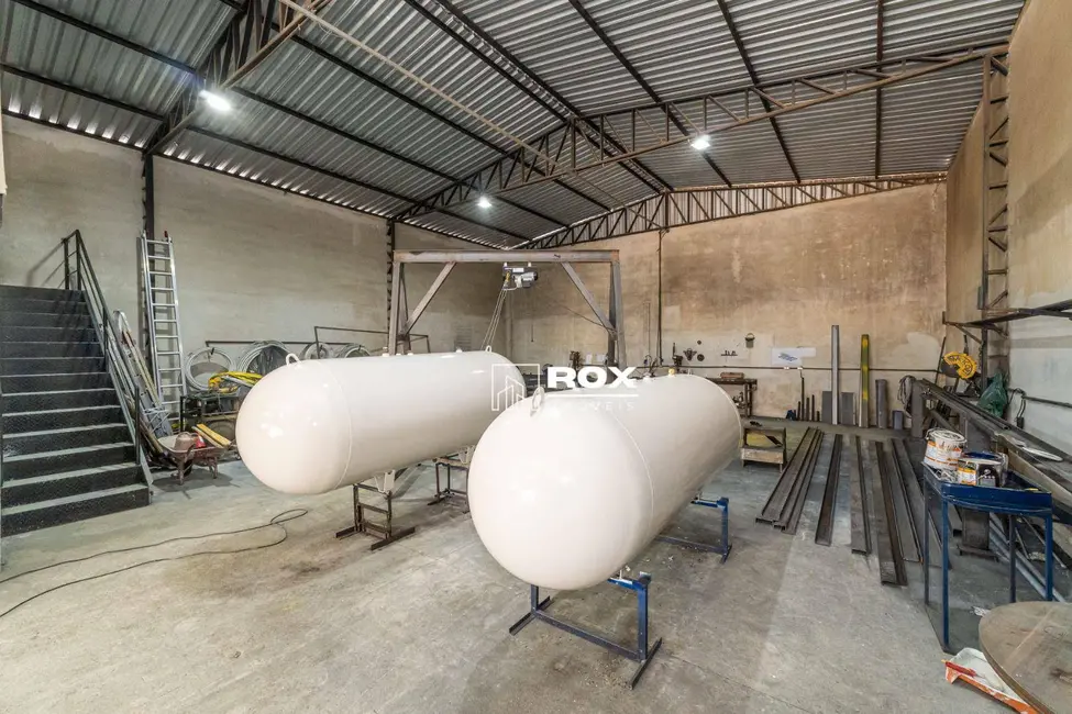 Foto 3 de Armazém / Galpão para alugar, 360m2 em Costeira, Sao Jose Dos Pinhais - PR
