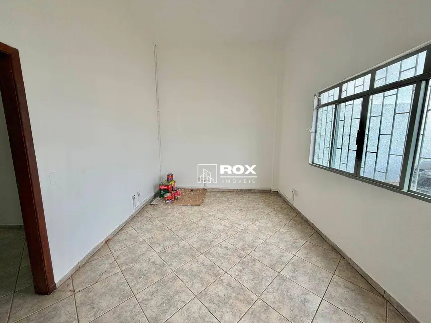 Foto 8 de Armazém / Galpão para alugar, 1200m2 em Xaxim, Curitiba - PR
