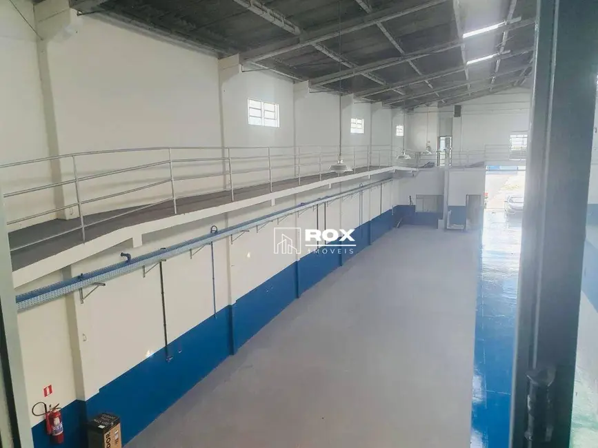 Foto 4 de Armazém / Galpão para alugar, 1200m2 em Xaxim, Curitiba - PR