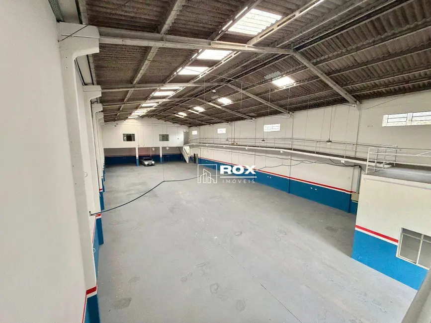 Foto 1 de Armazém / Galpão para alugar, 1200m2 em Xaxim, Curitiba - PR