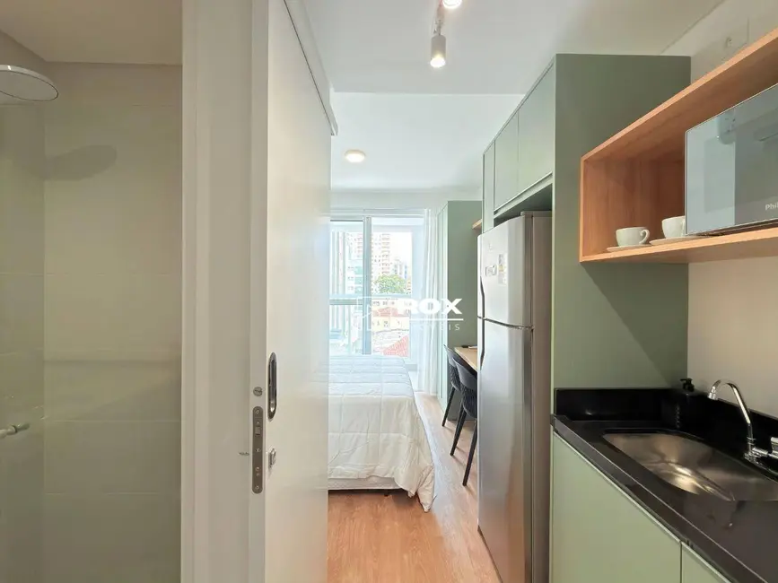 Foto 2 de Apartamento com 1 quarto para alugar, 30m2 em Centro, Curitiba - PR