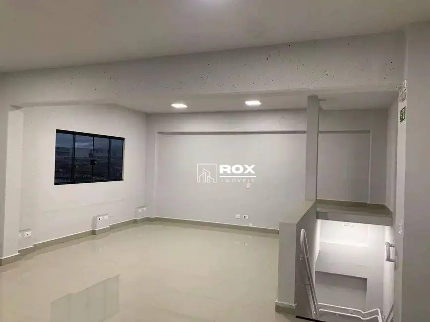 Foto 2 de Armazém / Galpão para alugar, 335m2 em Boqueirão, Curitiba - PR
