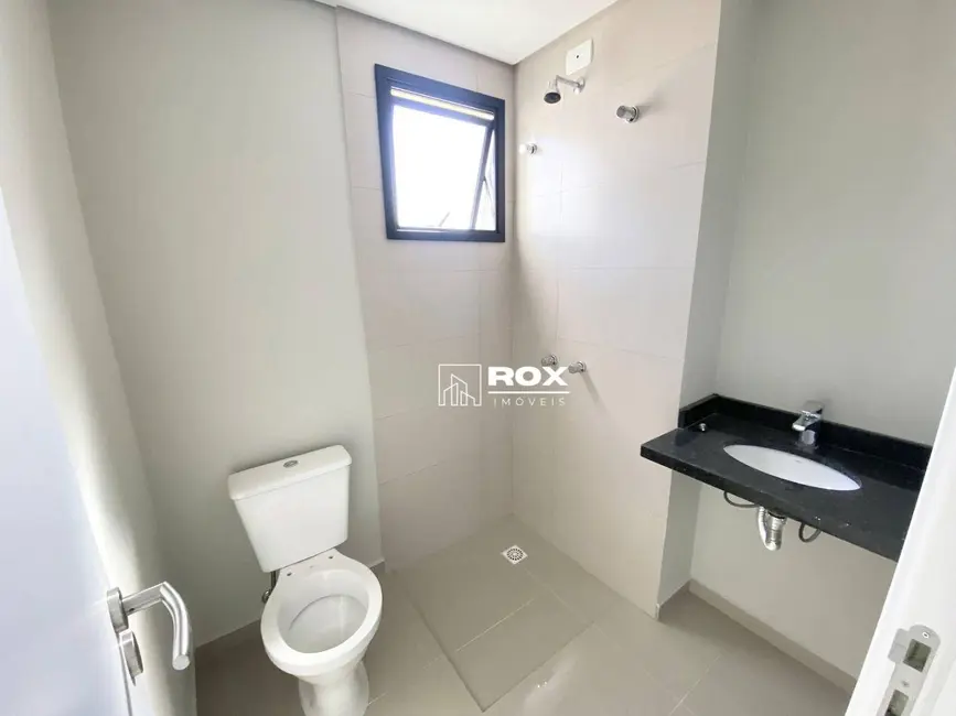 Kitnet com 1 quarto à venda, 48m2 em Centro, Curitiba - PR - imagem 9 Foto 9 de Kitnet com 1 quarto à venda, 48m2 em Centro, Curitiba - PR