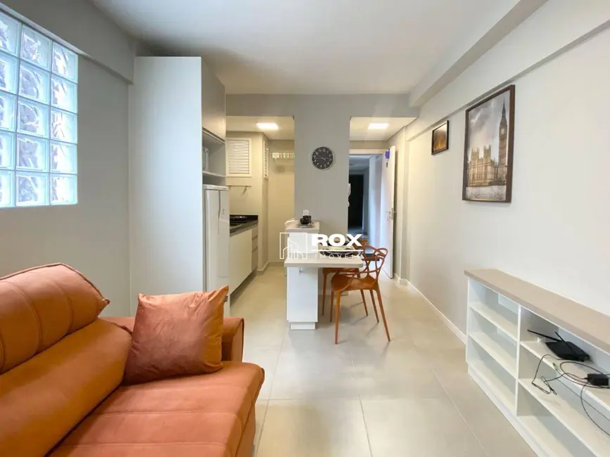 Foto 3 de Apartamento com 1 quarto à venda, 53m2 em Centro, Curitiba - PR