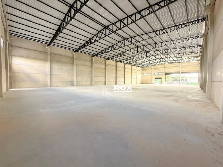 Foto 3 de Armazém / Galpão para alugar, 2450m2 em Eucaliptos, Fazenda Rio Grande - PR