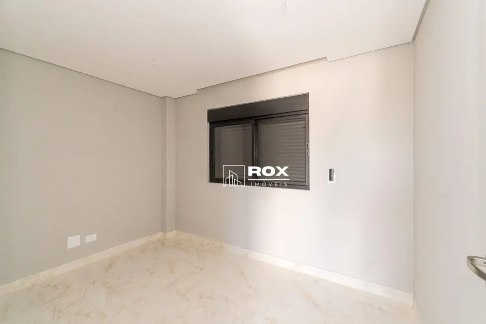 Foto 3 de Sobrado com 4 quartos à venda, 210m2 em Costeira, Sao Jose Dos Pinhais - PR