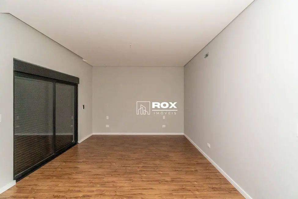 Foto 9 de Sobrado com 4 quartos à venda, 210m2 em Costeira, Sao Jose Dos Pinhais - PR