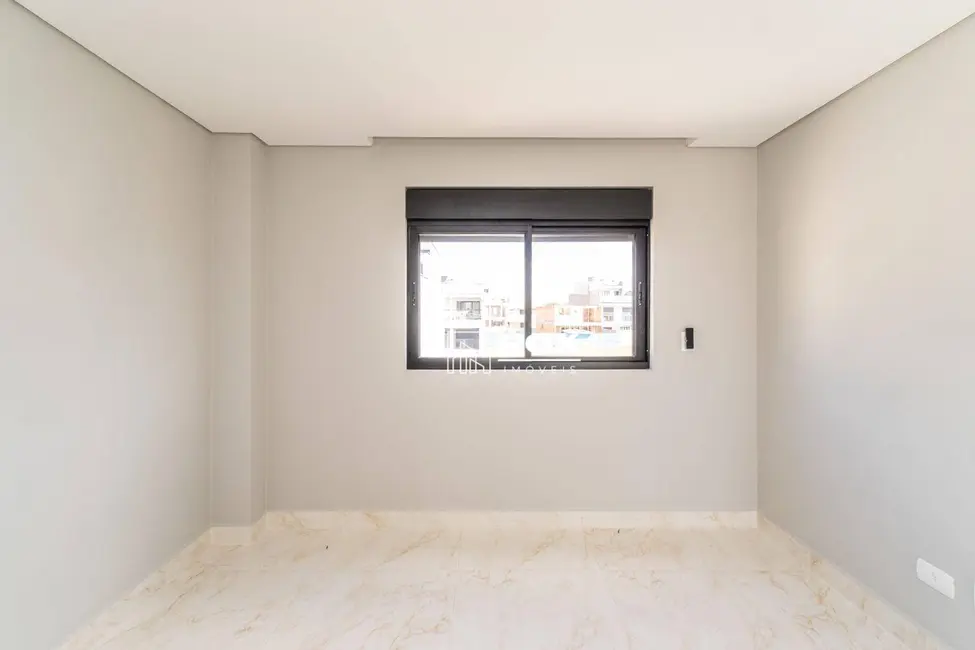 Foto 3 de Sobrado com 4 quartos à venda, 210m2 em Costeira, Sao Jose Dos Pinhais - PR