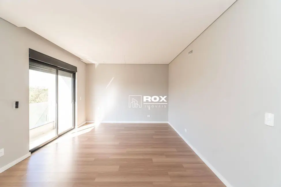 Foto 8 de Sobrado com 4 quartos à venda, 210m2 em Costeira, Sao Jose Dos Pinhais - PR