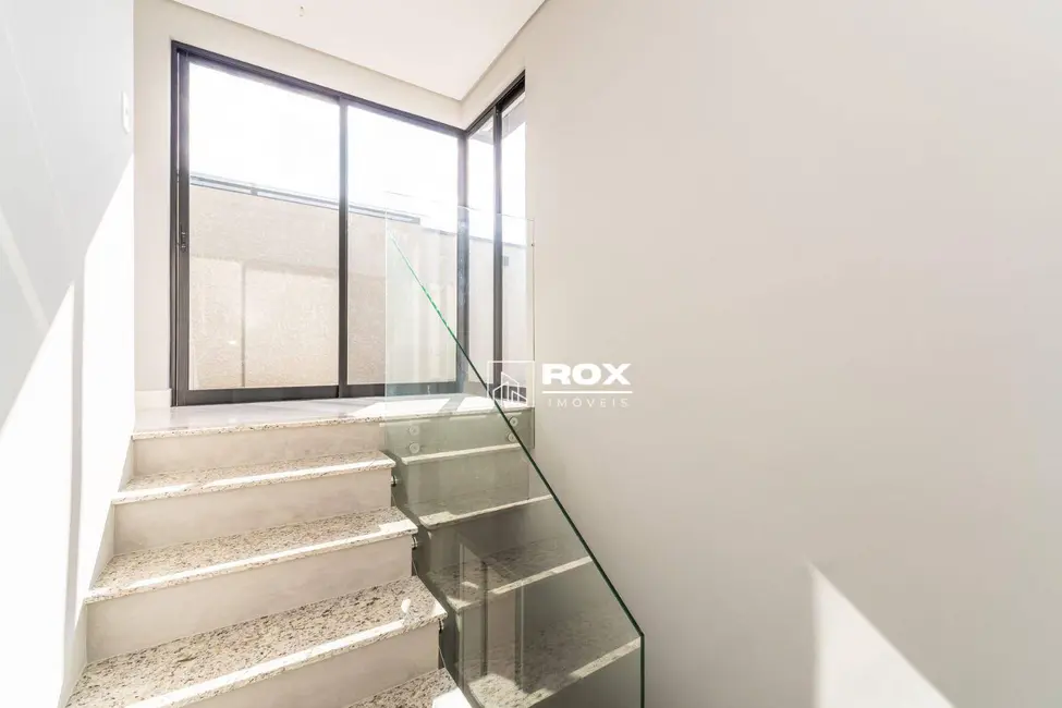 Foto 6 de Sobrado com 4 quartos à venda, 210m2 em Costeira, Sao Jose Dos Pinhais - PR