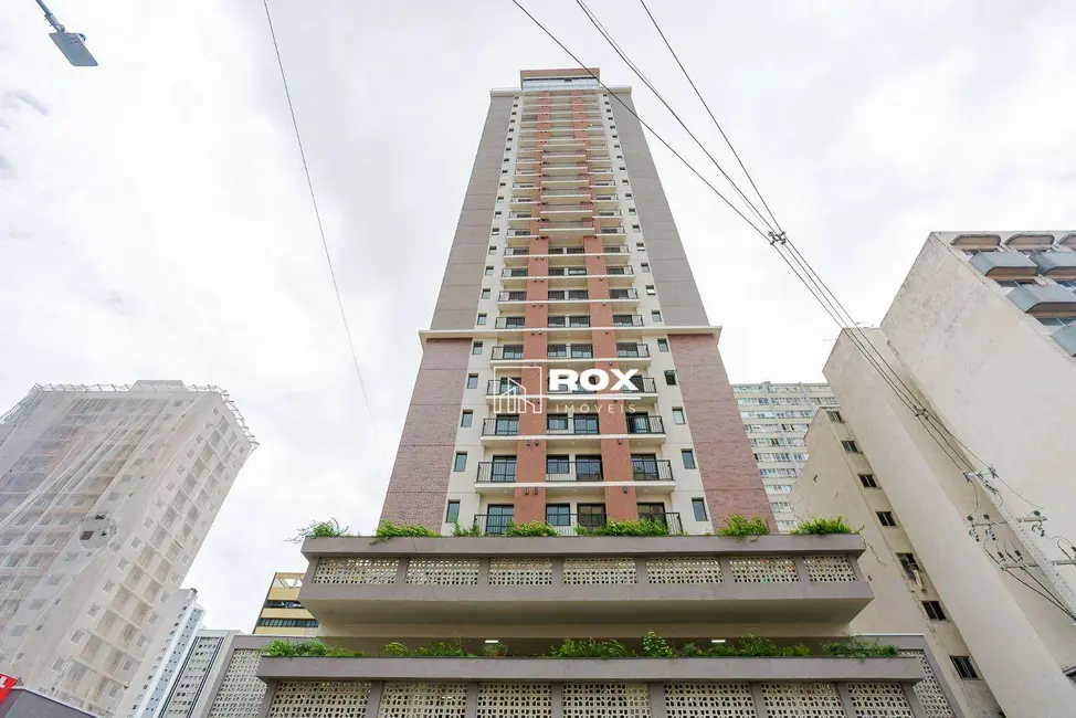 Foto 1 de Kitnet com 1 quarto para alugar, 31m2 em Centro, Curitiba - PR