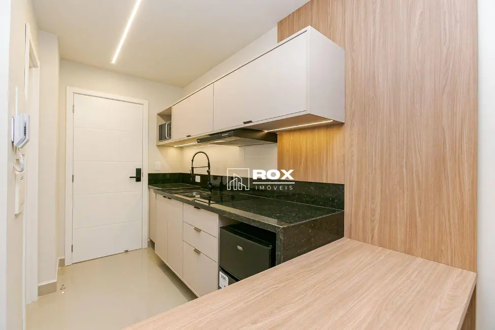 Kitnet com 1 quarto à venda, 32m2 em Centro, Curitiba - PR - imagem 7 Foto 7 de Kitnet com 1 quarto à venda, 32m2 em Centro, Curitiba - PR