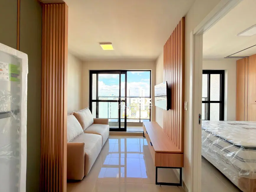 Foto 3 de Apartamento com 1 quarto para alugar, 48m2 em Centro, Curitiba - PR