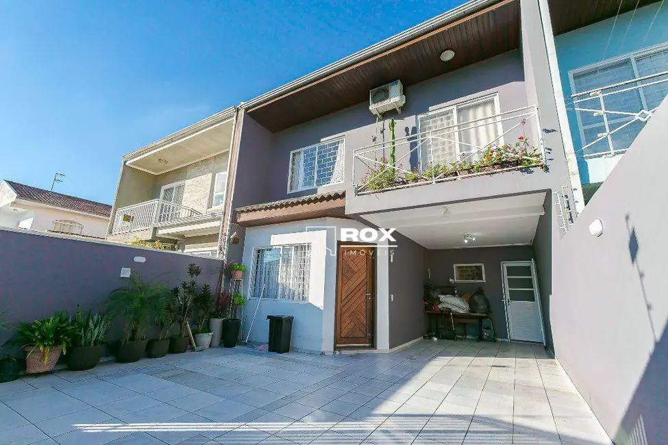 Foto 1 de Sobrado com 3 quartos à venda, 103m2 em Cajuru, Curitiba - PR