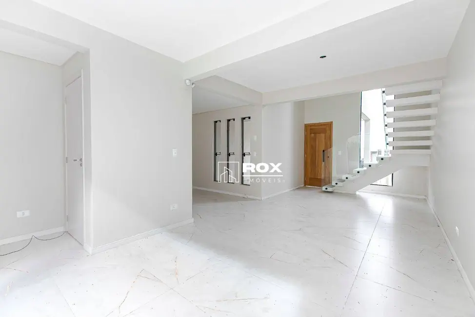 Foto 6 de Sobrado com 3 quartos à venda, 122m2 em Tingui, Curitiba - PR