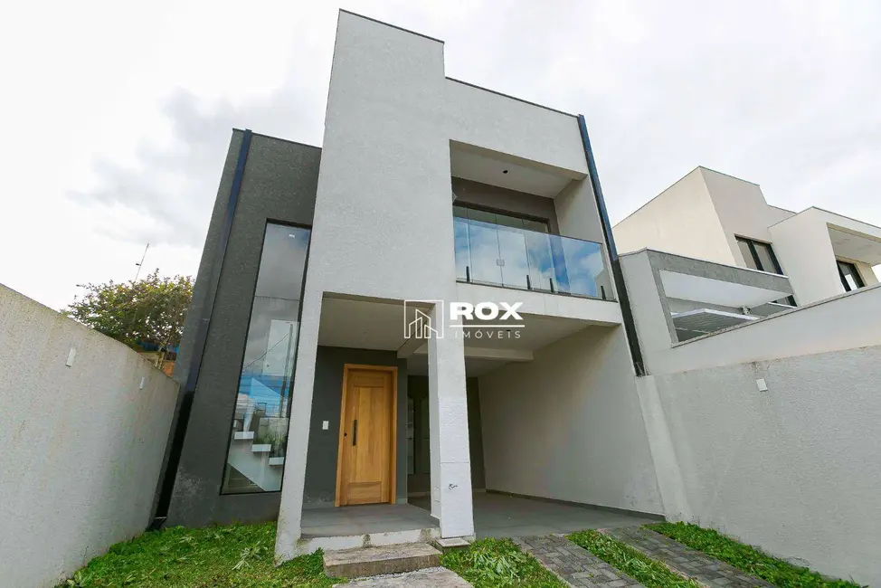Foto 1 de Sobrado com 3 quartos à venda, 122m2 em Tingui, Curitiba - PR