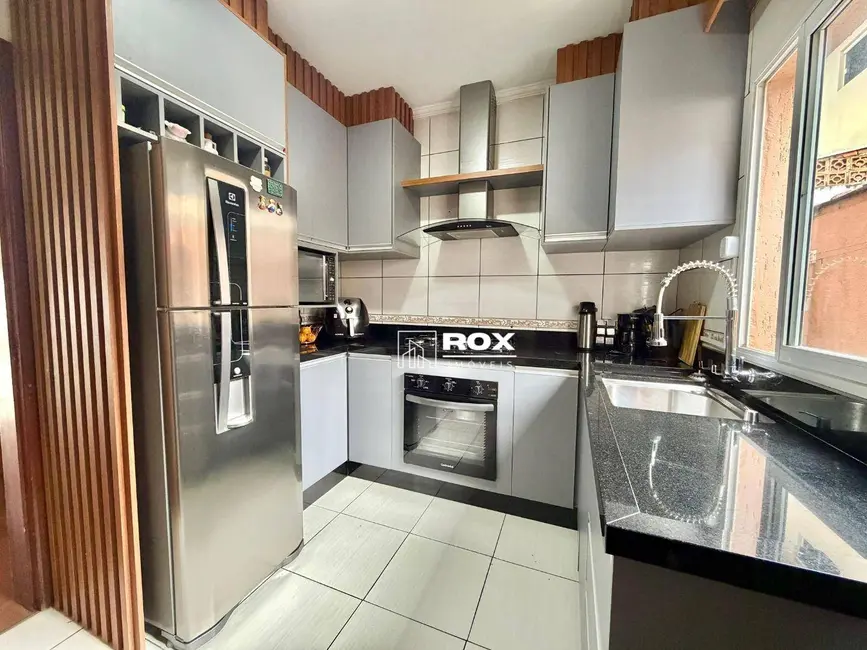 Foto 7 de Sobrado com 3 quartos à venda, 102m2 em Costeira, Araucaria - PR