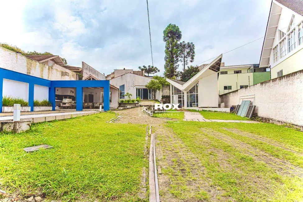 Casa com 4 quartos para alugar, 1380m2 em Alto da Glória, Curitiba - PR - imagem 1 Foto 1 de Casa com 4 quartos para alugar, 1380m2 em Alto da Glória, Curitiba - PR