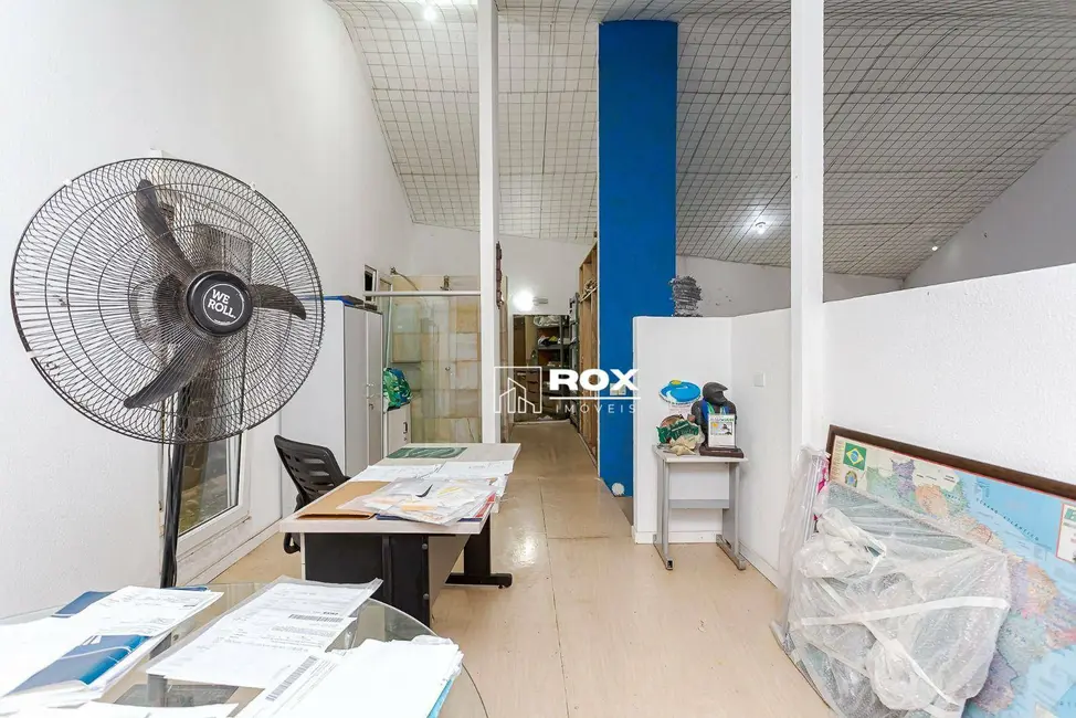 Casa com 4 quartos para alugar, 1380m2 em Alto da Glória, Curitiba - PR - imagem 9 Foto 9 de Casa com 4 quartos para alugar, 1380m2 em Alto da Glória, Curitiba - PR