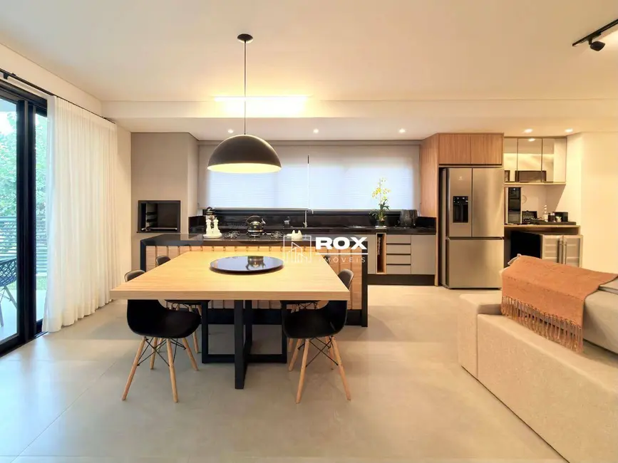 Casa de Condomínio com 3 quartos à venda, 172m2 em Santa Cândida, Curitiba - PR - imagem 7 Foto 7 de Casa de Condomínio com 3 quartos à venda, 172m2 em Santa Cândida, Curitiba - PR