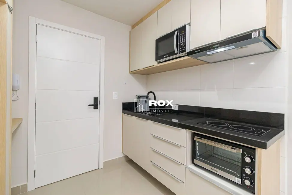 Apartamento com 1 quarto para alugar, 40m2 em Centro, Curitiba - PR - imagem 1 Foto 1 de Apartamento com 1 quarto para alugar, 40m2 em Centro, Curitiba - PR
