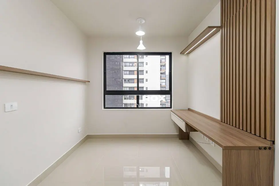 Apartamento com 1 quarto para alugar, 40m2 em Centro, Curitiba - PR - imagem 6 Foto 6 de Apartamento com 1 quarto para alugar, 40m2 em Centro, Curitiba - PR