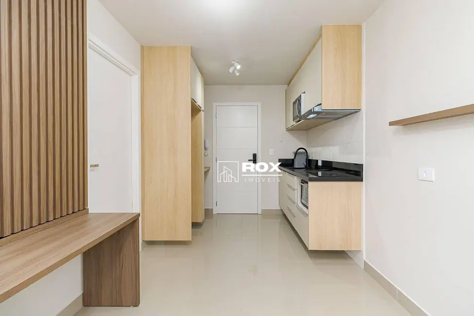 Apartamento com 1 quarto para alugar, 40m2 em Centro, Curitiba - PR - imagem 8 Foto 8 de Apartamento com 1 quarto para alugar, 40m2 em Centro, Curitiba - PR