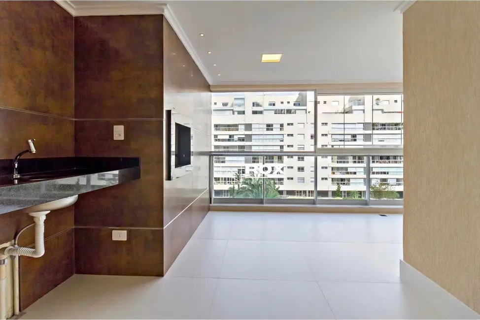 Foto 4 de Apartamento com 4 quartos à venda, 350m2 em Água Verde, Curitiba - PR