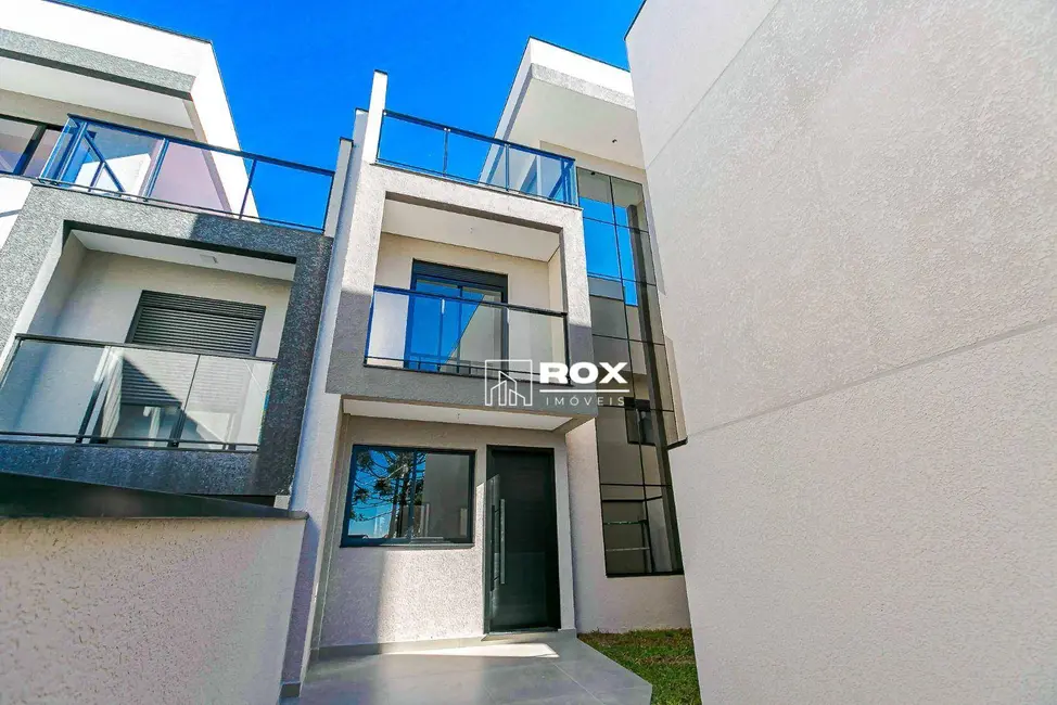 Sobrado com 3 quartos à venda, 145m2 em Atuba, Curitiba - PR - imagem 1 Foto 1 de Sobrado com 3 quartos à venda, 145m2 em Atuba, Curitiba - PR