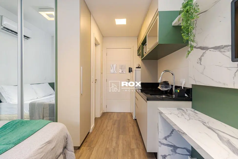 Foto 3 de Kitnet com 1 quarto à venda, 32m2 em Rebouças, Curitiba - PR