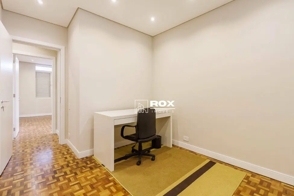 Foto 8 de Apartamento com 3 quartos para alugar, 137m2 em Batel, Curitiba - PR