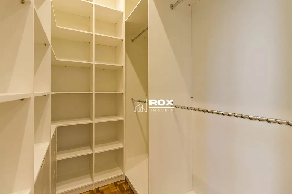 Foto 15 de Apartamento com 3 quartos para alugar, 137m2 em Batel, Curitiba - PR