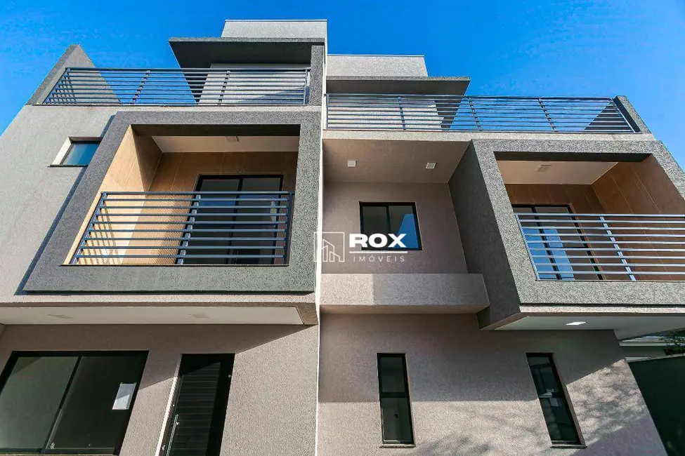 Sobrado com 3 quartos à venda, 105m2 em Pinheirinho, Curitiba - PR - imagem 1 Foto 1 de Sobrado com 3 quartos à venda, 105m2 em Pinheirinho, Curitiba - PR