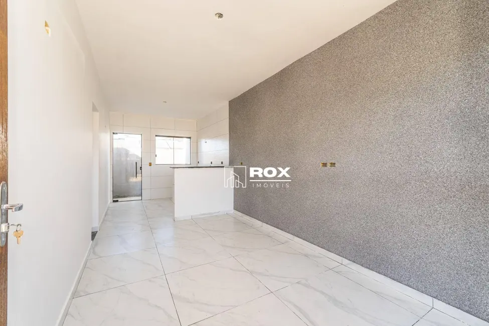 Foto 2 de Casa com 2 quartos à venda, 55m2 em Estados, Fazenda Rio Grande - PR