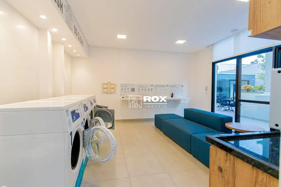 Foto 9 de Kitnet com 1 quarto para alugar, 32m2 em Rebouças, Curitiba - PR