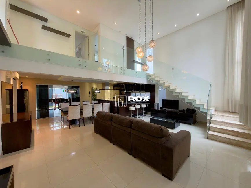Foto 2 de Casa de Condomínio com 3 quartos para alugar, 322m2 em São Braz, Curitiba - PR