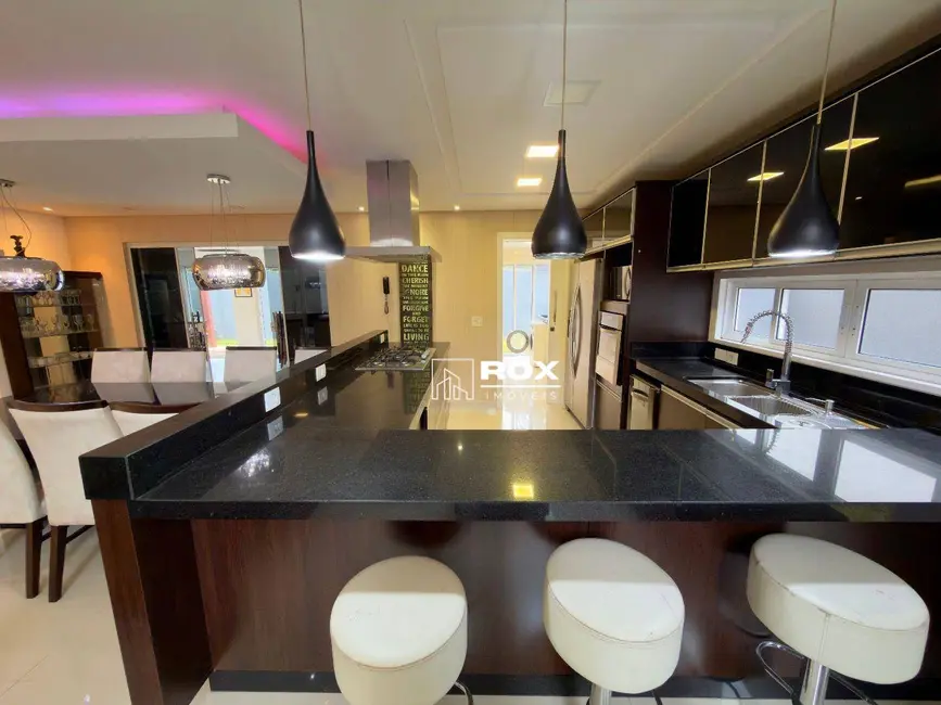 Foto 5 de Casa de Condomínio com 3 quartos para alugar, 322m2 em São Braz, Curitiba - PR