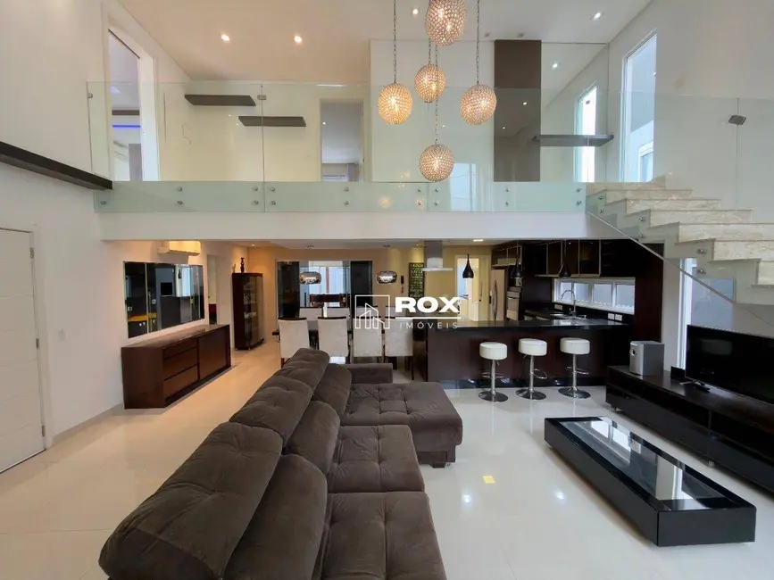 Foto 3 de Casa de Condomínio com 3 quartos para alugar, 322m2 em São Braz, Curitiba - PR