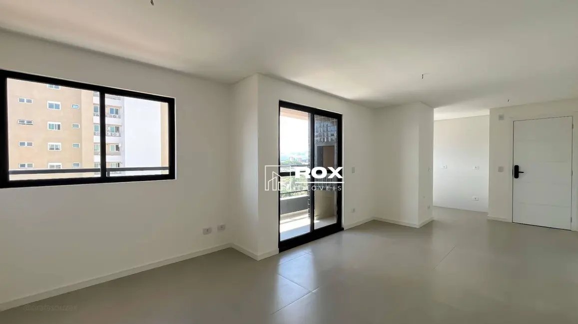 Apartamento com 3 quartos à venda, 117m2 em São Pedro, Sao Jose Dos Pinhais - PR - imagem 2 Foto 2 de Apartamento com 3 quartos à venda, 117m2 em São Pedro, Sao Jose Dos Pinhais - PR