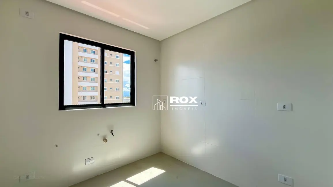 Cobertura com 3 quartos à venda, 180m2 em São Pedro, Sao Jose Dos Pinhais - PR - imagem 9 Foto 9 de Cobertura com 3 quartos à venda, 180m2 em São Pedro, Sao Jose Dos Pinhais - PR