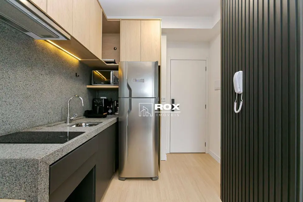 Foto 2 de Apartamento com 1 quarto para alugar, 31m2 em Centro, Curitiba - PR