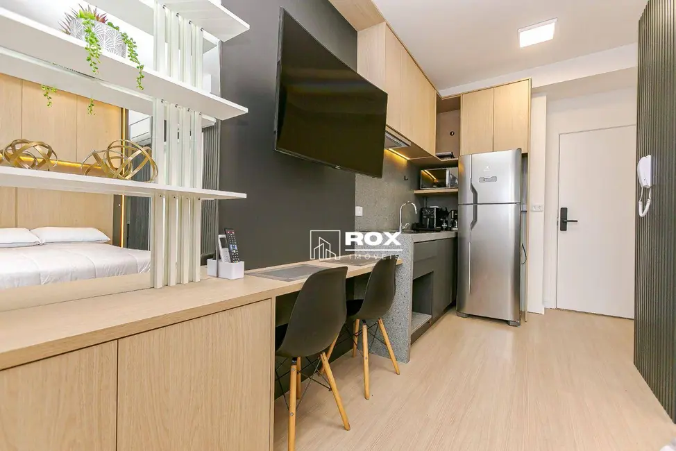 Foto 1 de Apartamento com 1 quarto para alugar, 31m2 em Centro, Curitiba - PR